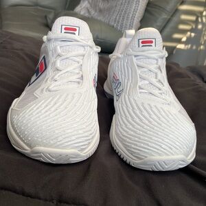 MEN’S FILA SPEED SERVE ENERGIZED WHITE TENNIS SHOES
